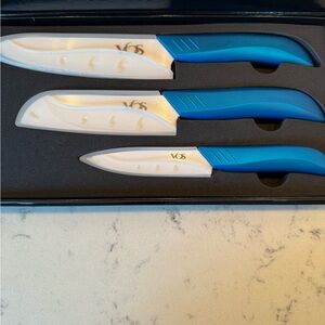 VOS Ceramic Knife Set with Blue Handles
